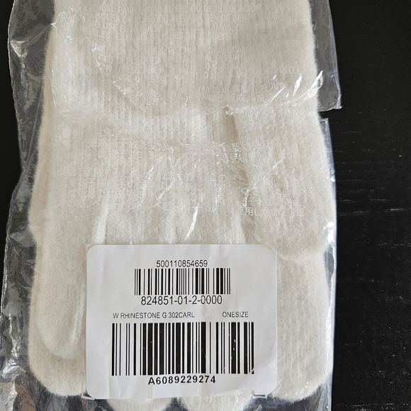 White/Cream Rhinestone Gloves - Picture 3 of 9